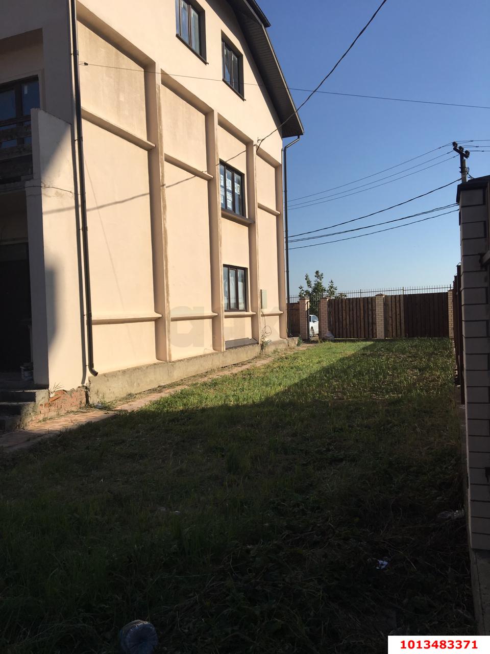 Фото №3: Таунхаус 181 м² + 2.4 сот. - Краснодар, Прикубанский внутригородской округ, ул. Камчатская, 9
