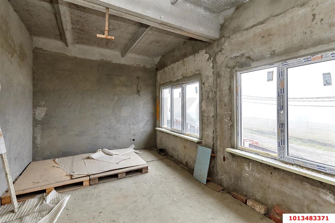 Фото №8: Таунхаус 181 м² + 2.4 сот. - Краснодар, Прикубанский внутригородской округ, ул. Камчатская, 9