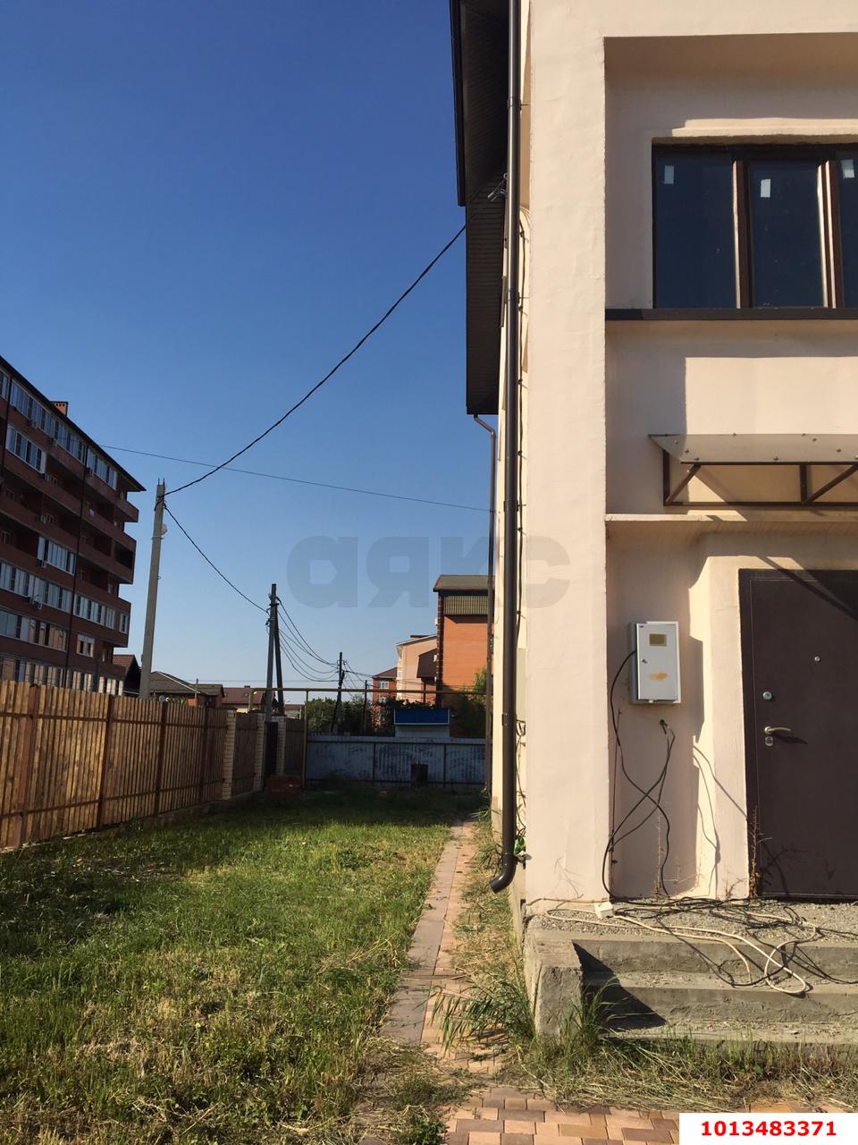 Фото №2: Таунхаус 181 м² + 2.4 сот. - Краснодар, Прикубанский внутригородской округ, ул. Камчатская, 9