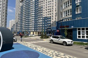 Фото №3: Торговое помещение 40 м² - Краснодар, мкр. жилой комплекс Фонтаны, ул. Воронежская, 47/11