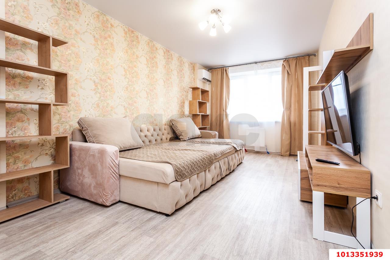 Фото №3: 1-комнатная квартира 45 м² - Краснодар, имени Петра Метальникова, ул. Петра Метальникова, 3/1к1