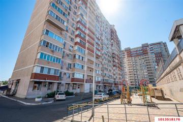 Фото №2: 2-комнатная квартира 82 м² - Краснодар, мкр. Юбилейный, пр-кт Чекистов, 39