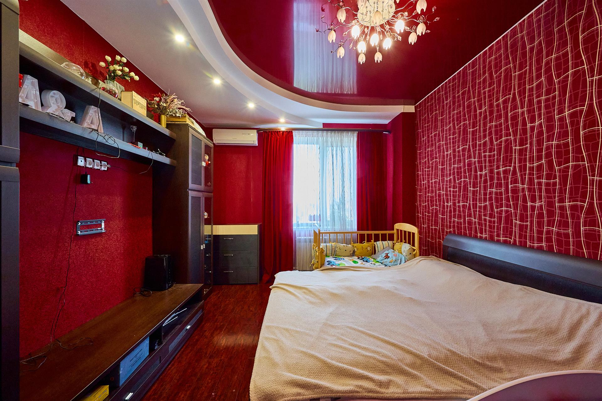 Фото №4: 2-комнатная квартира 82 м² - Краснодар, Западный внутригородской округ, Сельскохозяйственный Институт, мкр. Юбилейный, пр-кт Чекистов, 39