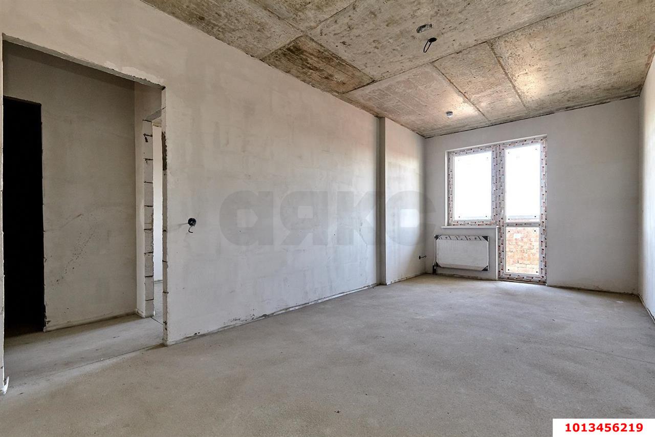 Фото №2: 1-комнатная квартира 38 м² - Краснодар, Камвольно-суконный Комбинат, ул. Магистральная, 11