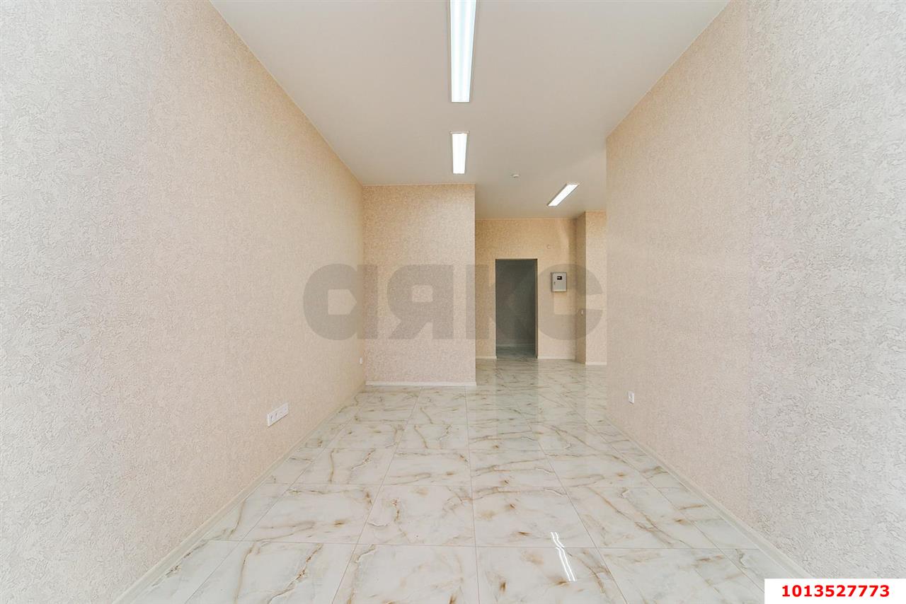 Фото №5: Торговое помещение 61 м² - Краснодар, жилой комплекс Статус, ул. Стасова, 10