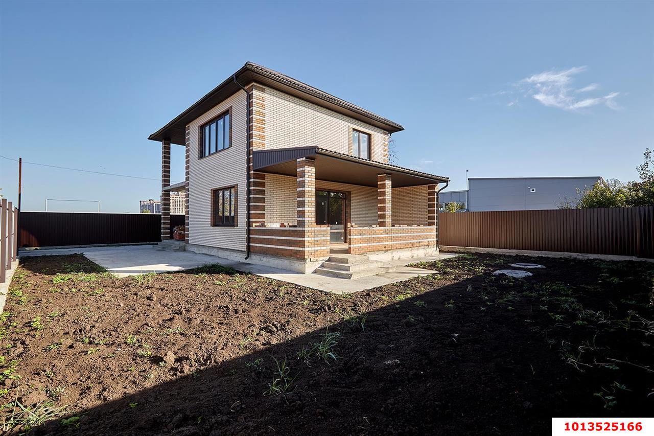 Фото №2: Дом 180 м² + 6 сот. - Знаменский, мкр. Карасунский внутригородской округ, ул. Георгия Жукова, 46/1