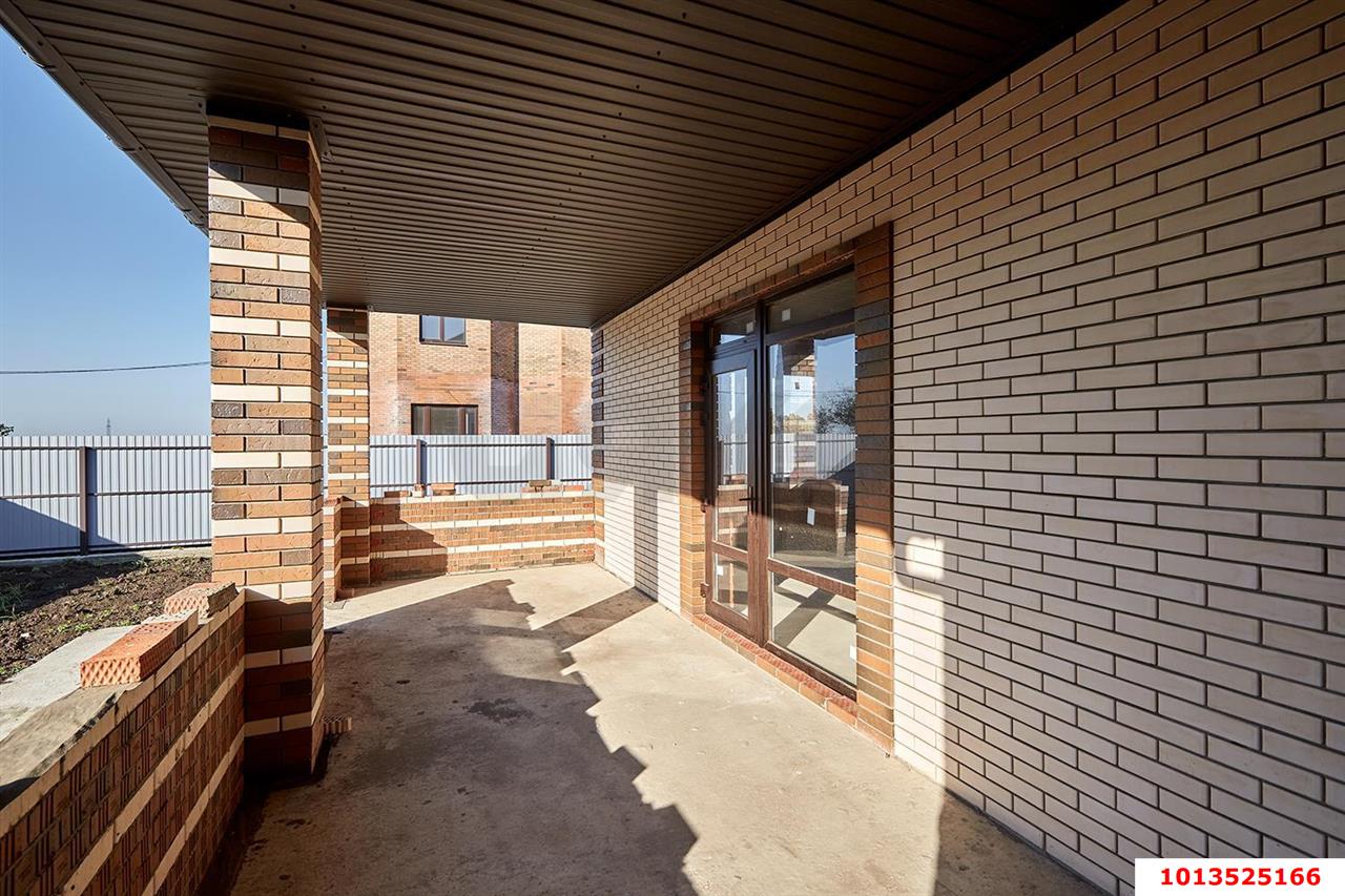 Фото №5: Дом 180 м² + 6 сот. - Знаменский, мкр. Карасунский внутригородской округ, ул. Георгия Жукова, 46/1