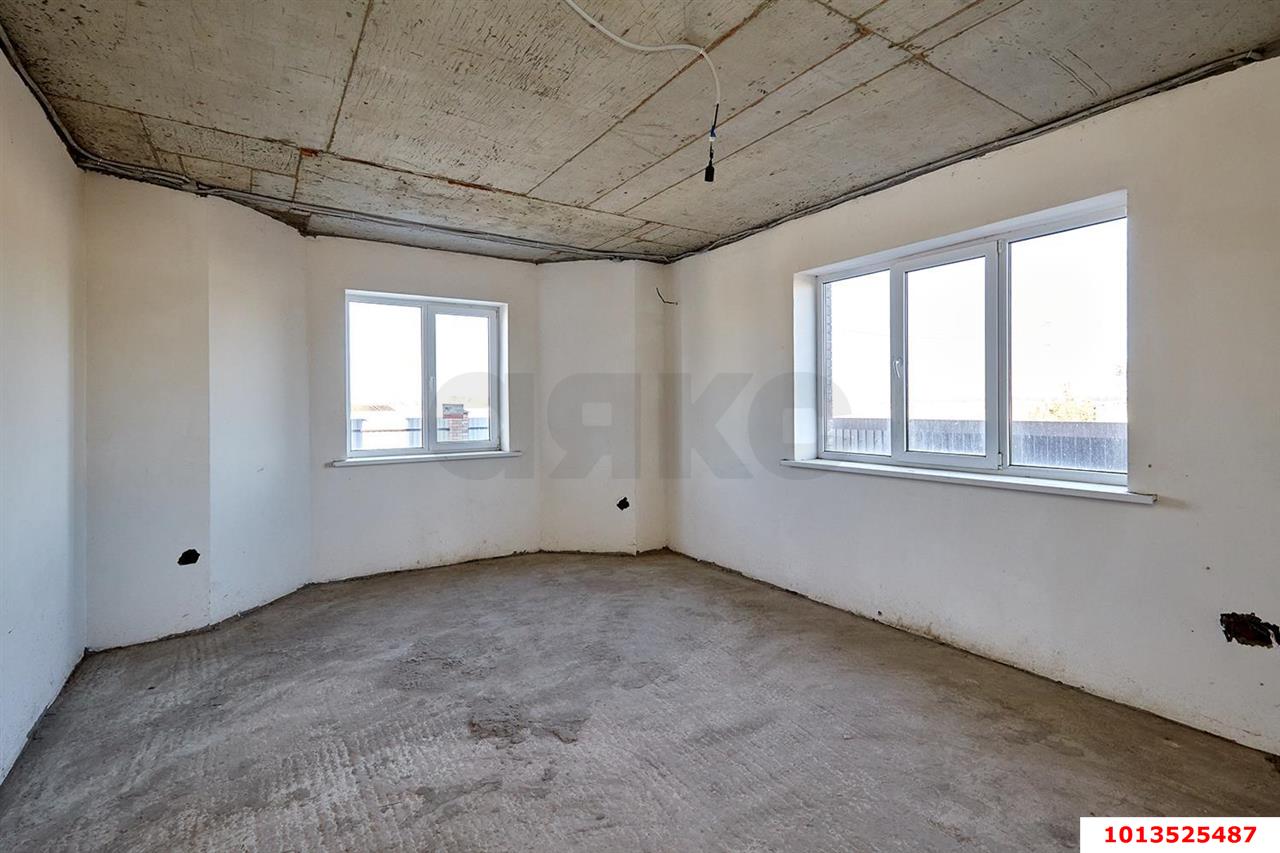 Фото №6: Дом 214 м² + 5 сот. - Знаменский, Карасунский внутригородской округ, ул. Георгия Жукова, 46