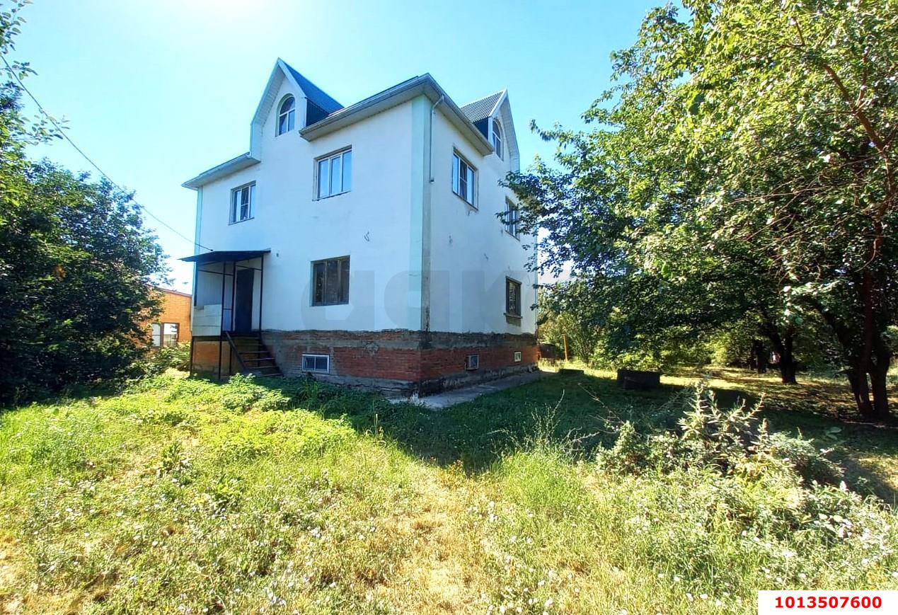 Фото №3: Дом 340 м² + 6.12 сот. - Знаменский, Карасунский внутригородской округ, ул. Берёзовая