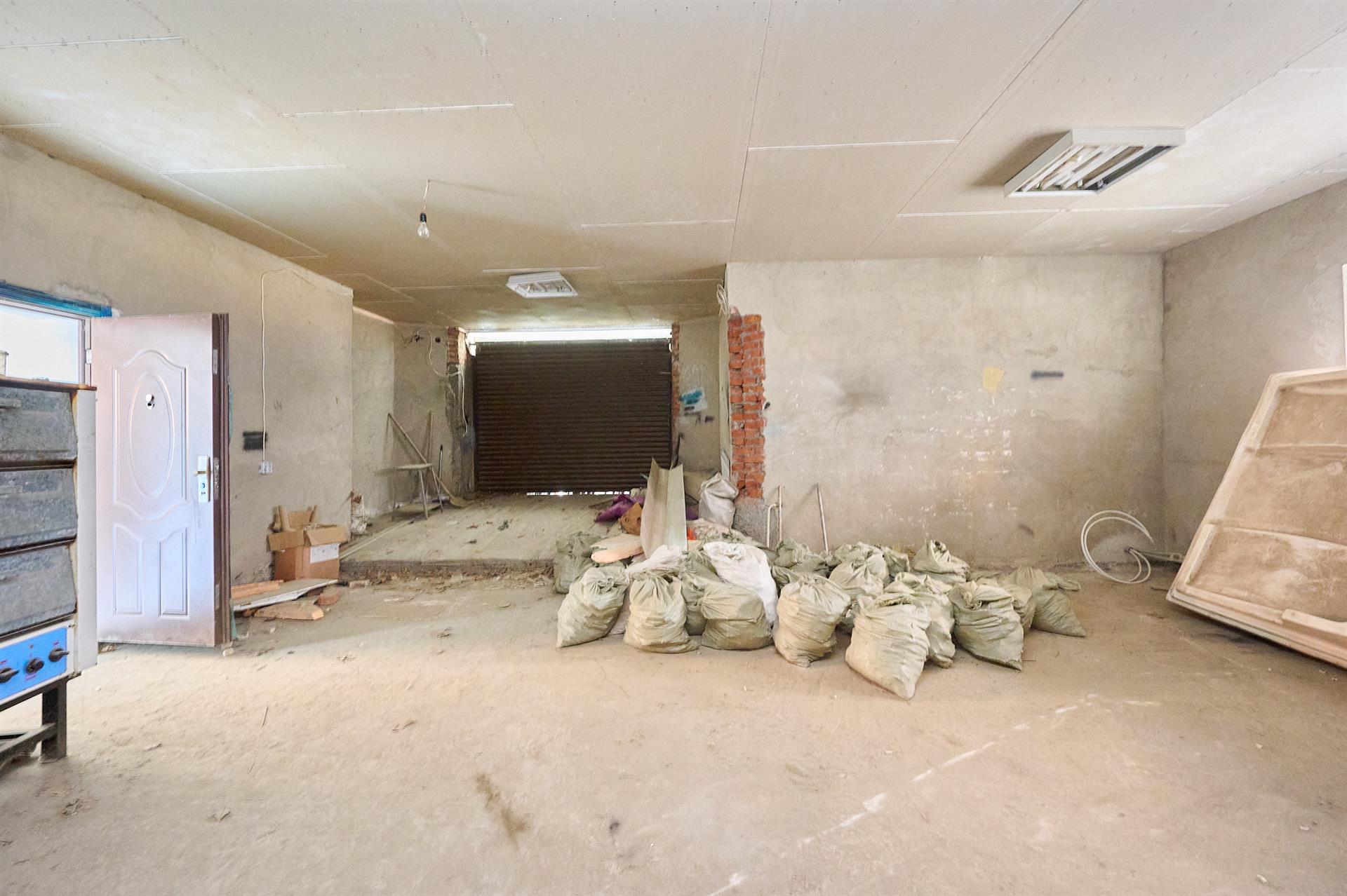 Фото №31: Дом 610 м² + 5.72 сот. - Краснодар, Центральный внутригородской округ, мкр. Дубинка, ул. 9 Января, 100