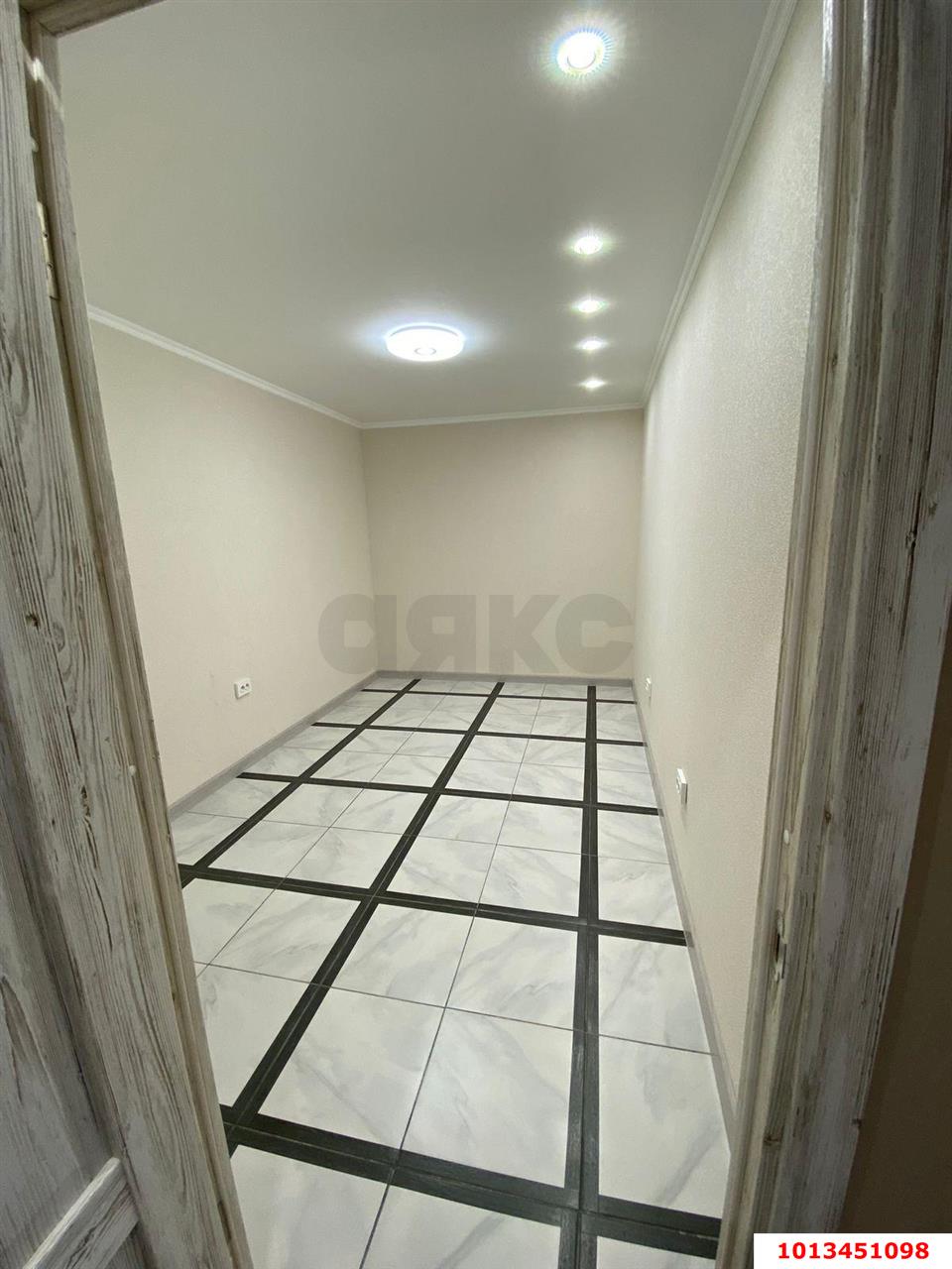 Фото №9: Коммерция 35 м² - Краснодар, Прикубанский внутригородской округ, Музыкальный, мкр. ЖК Лучезарный, ул. Московская, 154к2