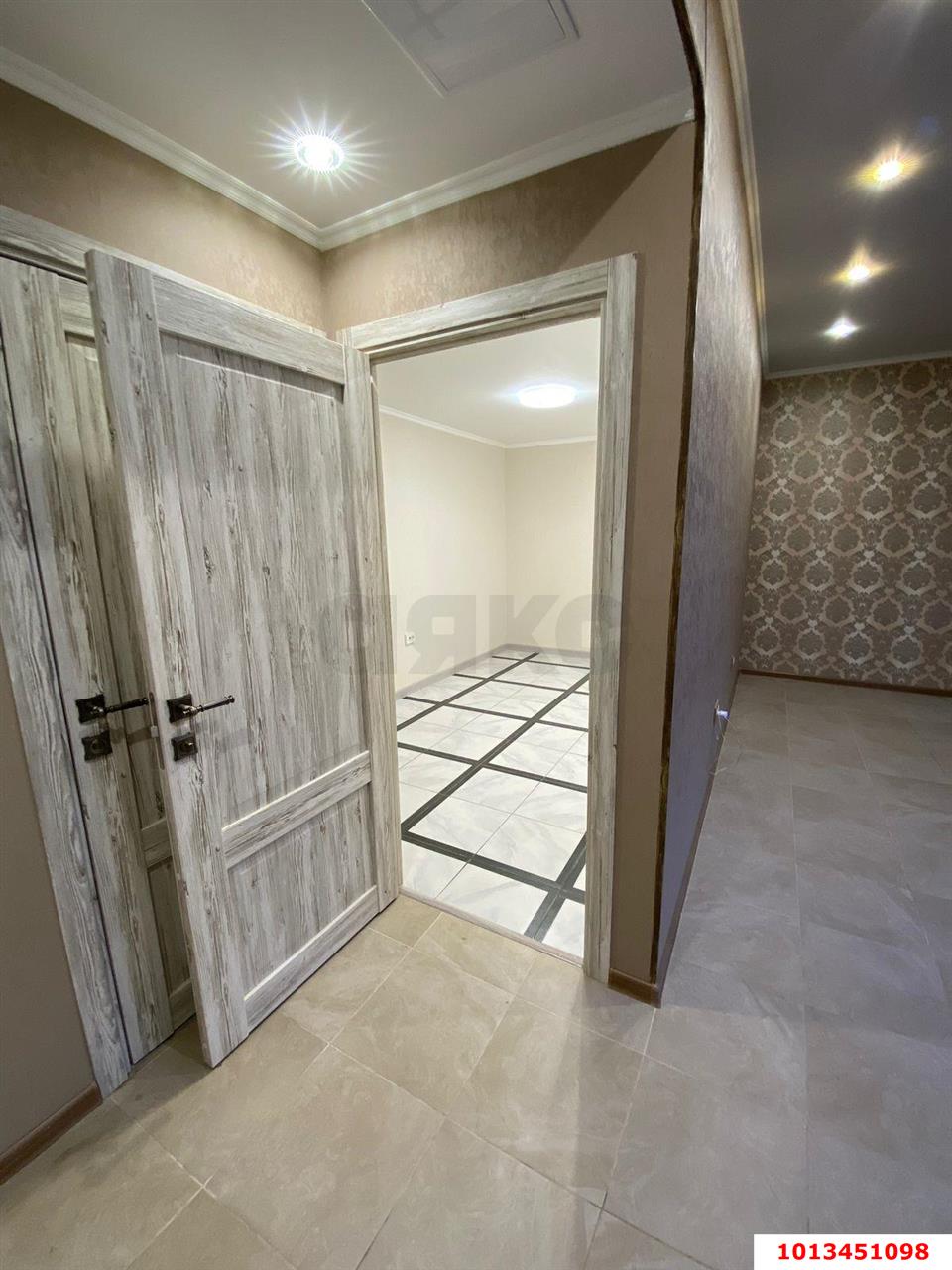 Фото №5: Коммерция 35 м² - Краснодар, Прикубанский внутригородской округ, Музыкальный, мкр. ЖК Лучезарный, ул. Московская, 154к2