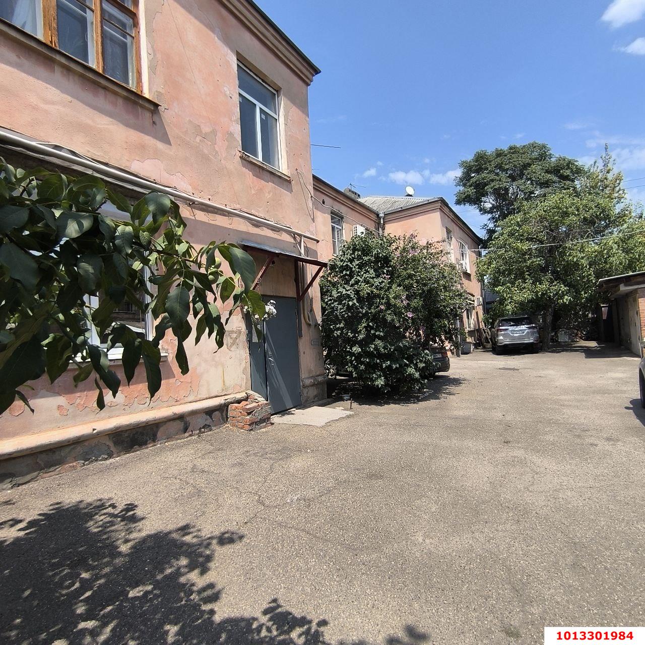 Фото №5: 2-комнатная квартира 25 м² - Краснодар, Центральный, ул. Орджоникидзе, 89