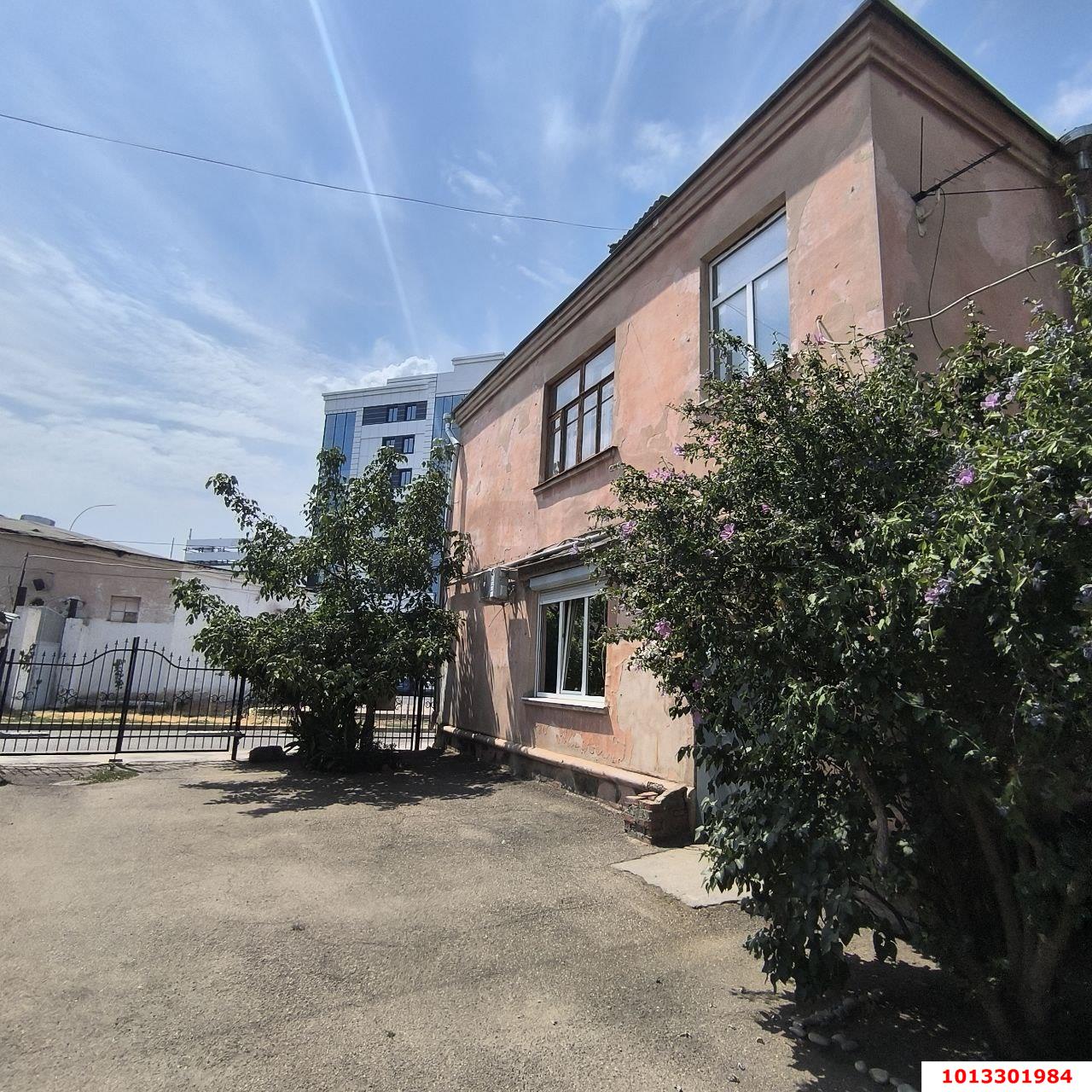 Фото №6: 2-комнатная квартира 25 м² - Краснодар, Центральный внутригородской округ, мкр. Центральный, ул. Орджоникидзе, 89