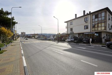 Фото №3: Торговое помещение 156 м² - Геленджик, пр-кт Геленджикский, 41