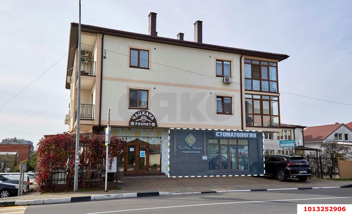 Фото №2: Торговое помещение 156 м² - Геленджик, пр-кт Геленджикский, 41