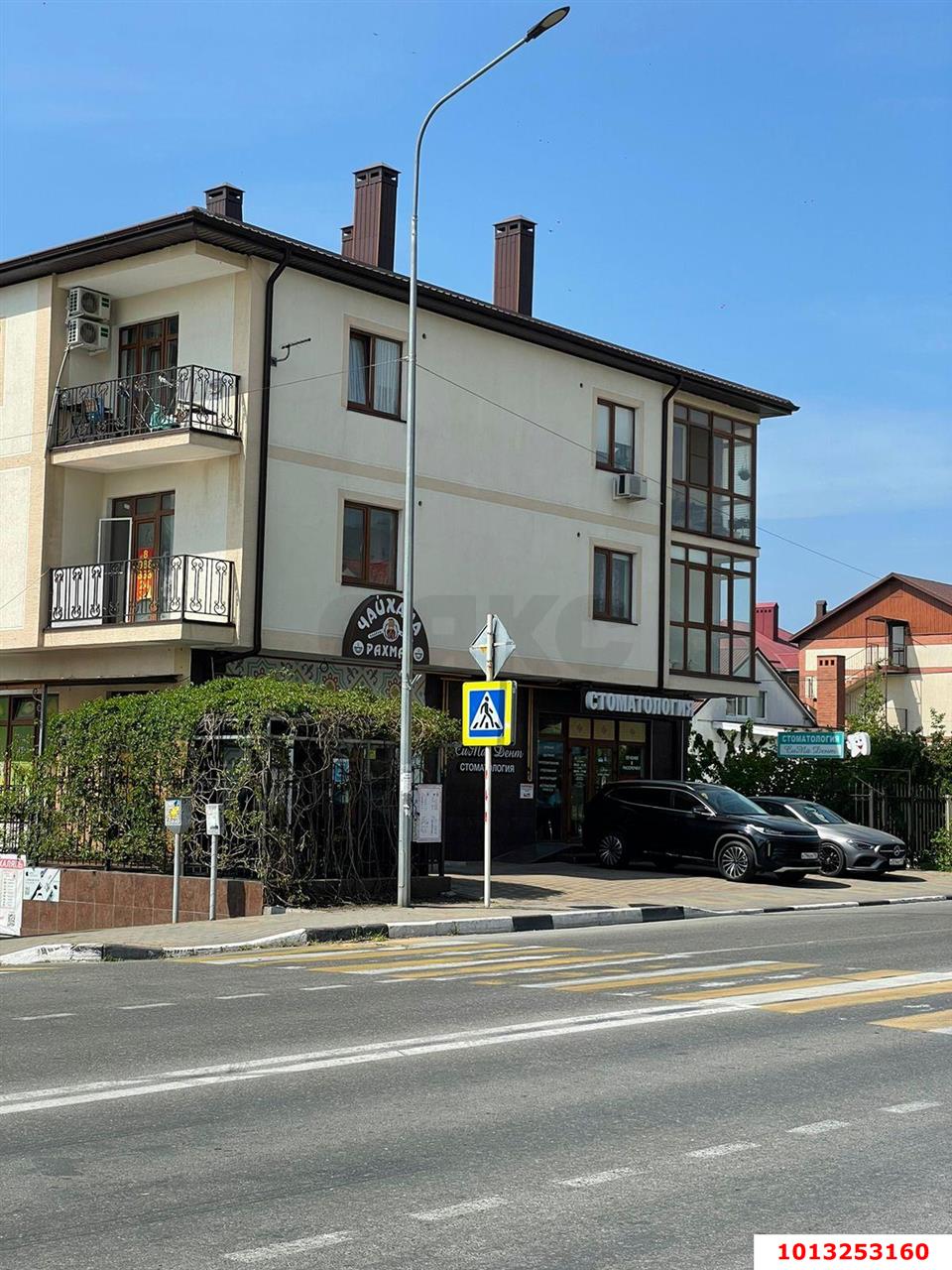 Фото №2: Торговое помещение 75 м² - Геленджик, пр-кт Геленджикский, 41