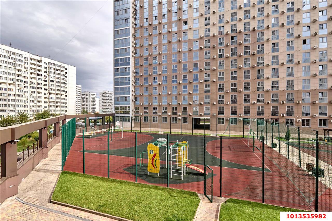 Фото №21: 3-комнатная квартира <span class="whitespace-nowrap">123 м²</span>, <span class="whitespace-nowrap">23/25 эт.</span> - Краснодар, Прикубанский внутригородской округ, ЖК Кубанский, мкр. Завод Измерительных Приборов, ул. Зиповская, 34к1