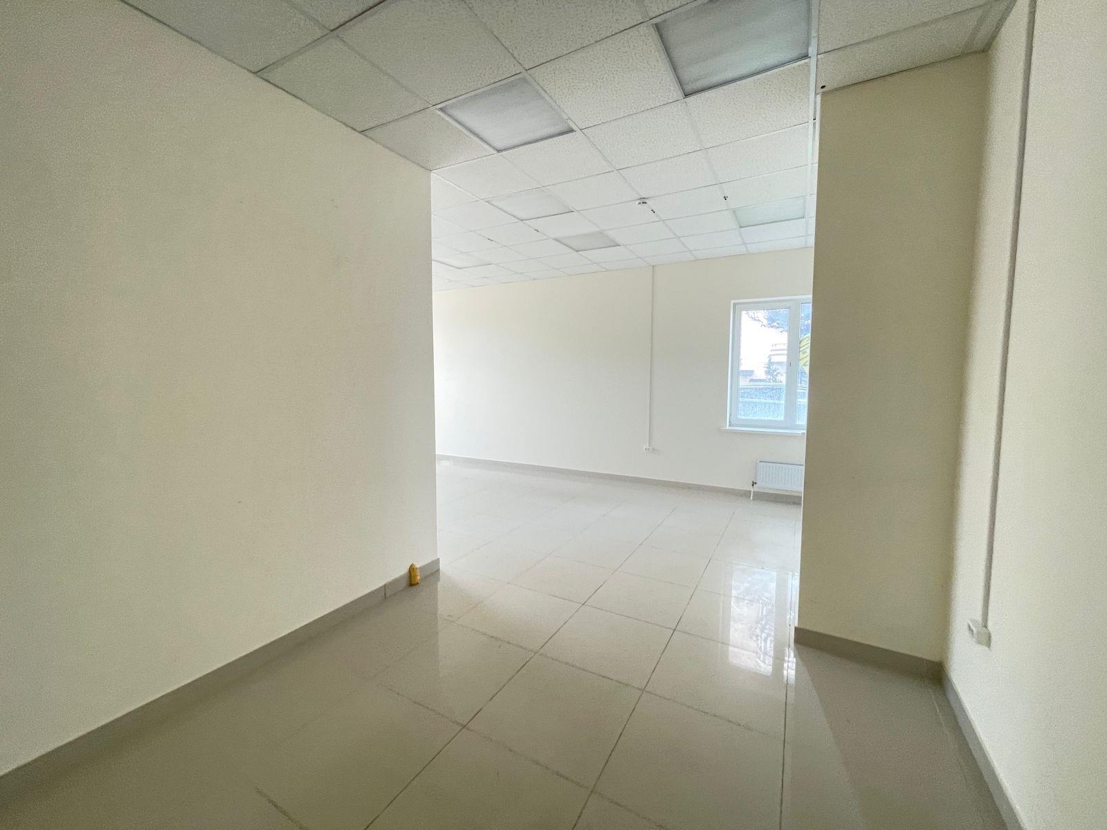 Фото №6: Коммерция 81 м² - Краснодар, Фестивальный, Прикубанский внутригородской округ, мкр. жилой комплекс Цветы, ул. Круговая, 4Вк1