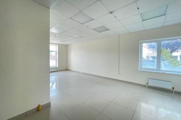 Фото №2: Коммерция 81 м² - Краснодар, мкр. жилой комплекс Цветы, ул. Круговая, 4Вк1