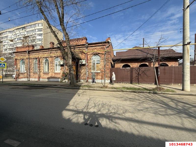 Фото №5: 4-комнатная квартира 94 м² - Краснодар, Центральный внутригородской округ, Западный внутригородской округ, мкр. Центральный, ул. Гоголя, 33