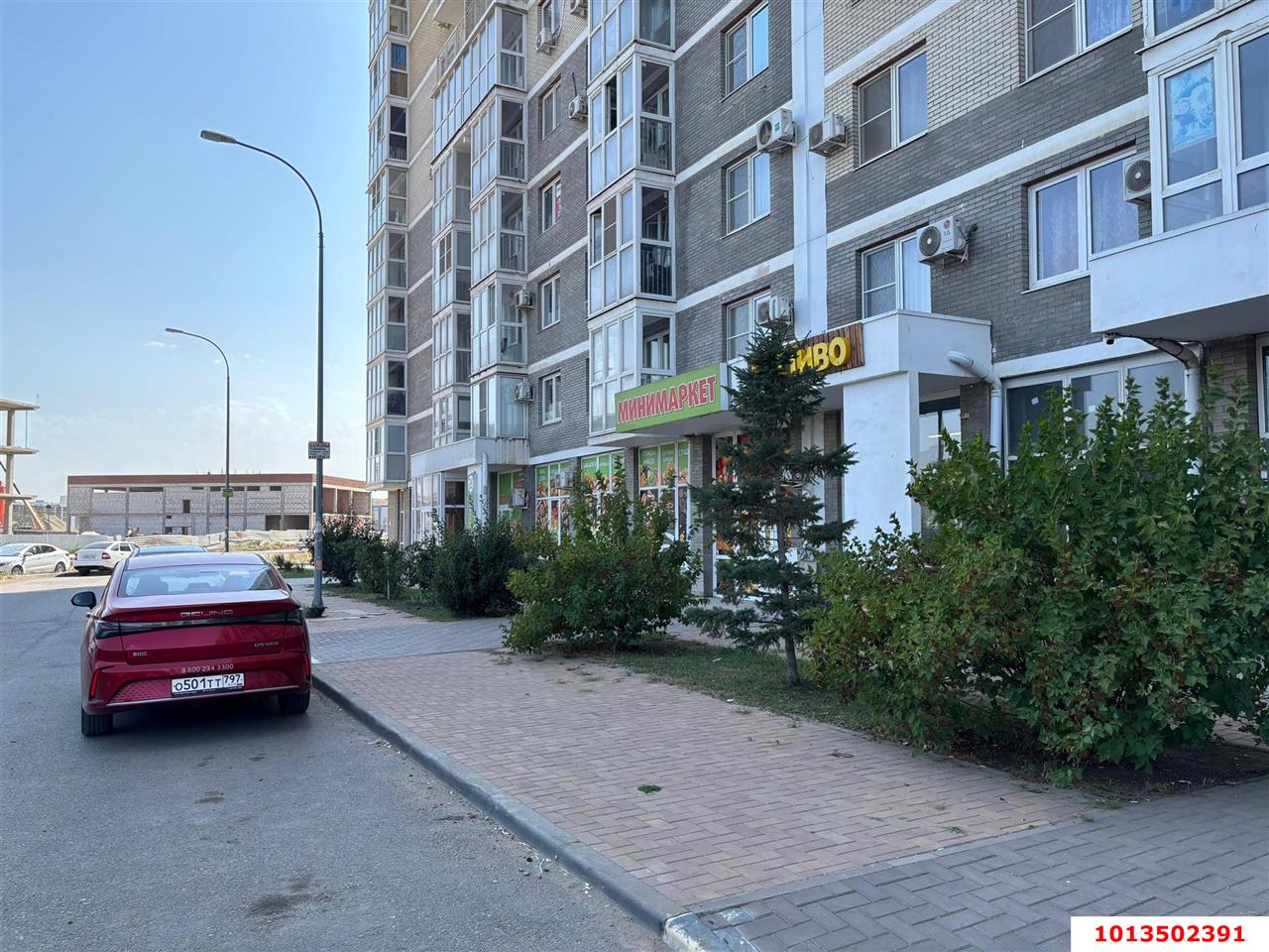 Фото №1: Торговое помещение 74 м² - Краснодар, жилой комплекс Сармат, ул. Западный Обход, 65к1