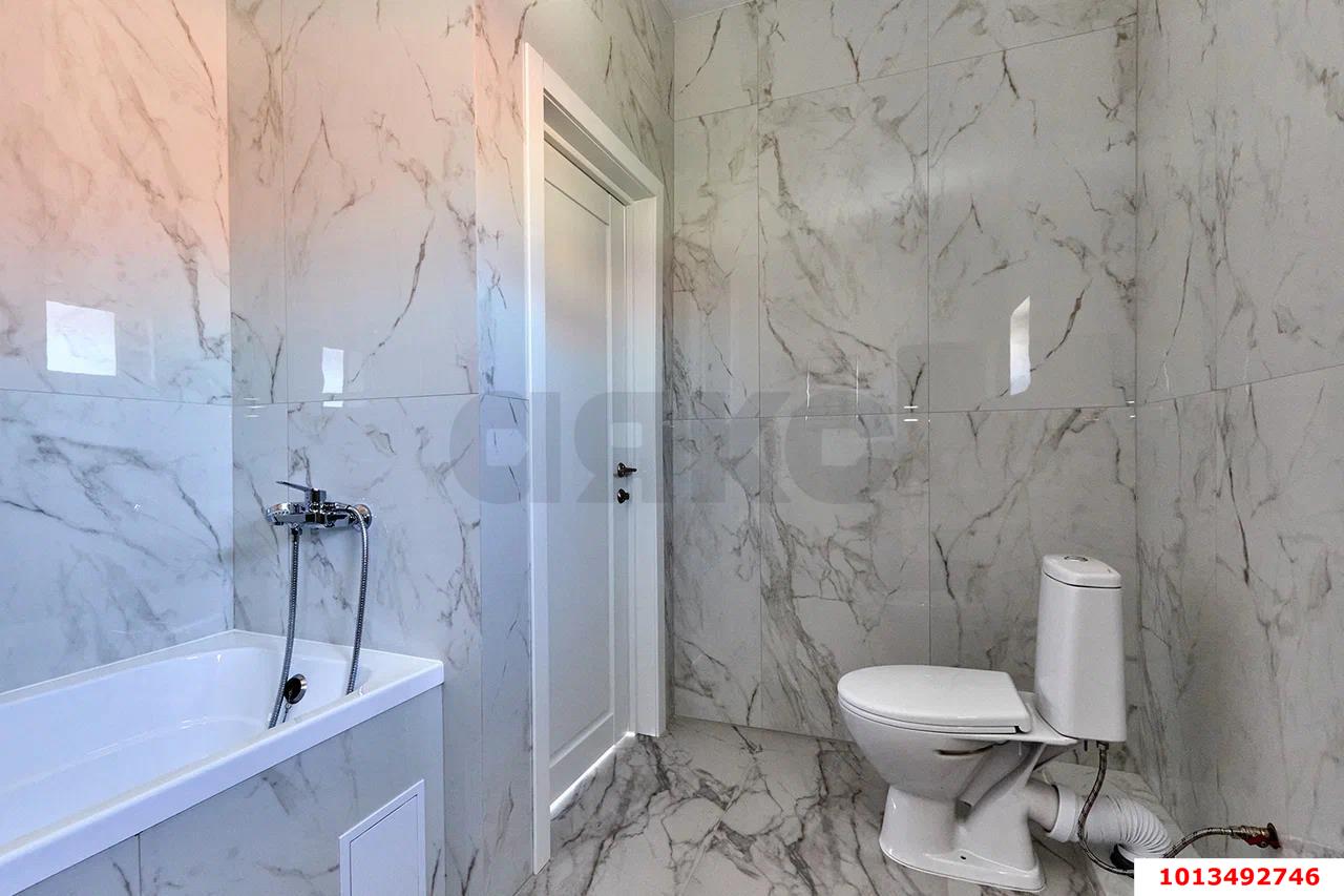 Фото №10: Дом 138 м² + 3.9 сот. - Южный, коттеджный  Южная столица, ул. Ейская, 37