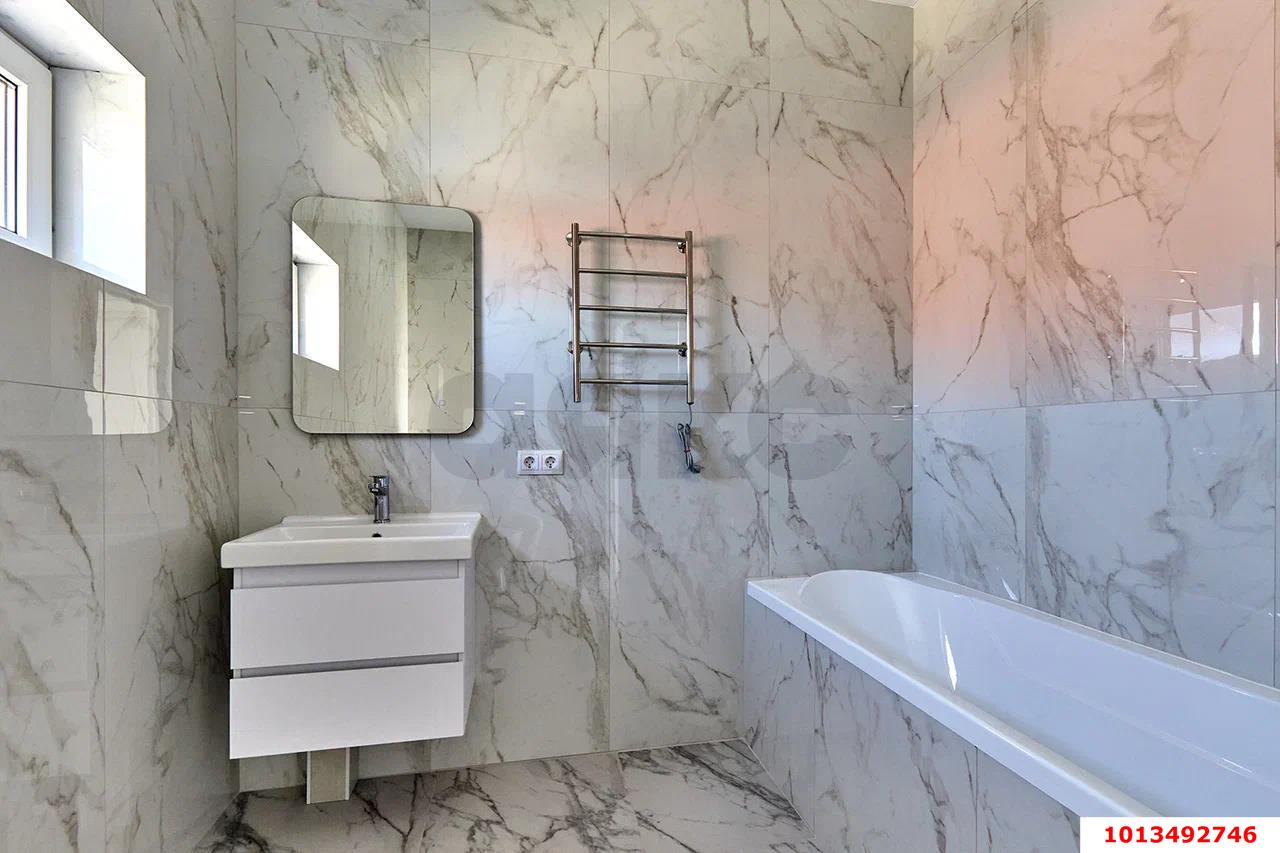 Фото №9: Дом 138 м² + 3.9 сот. - Южный, п. коттеджный  Южная столица, ул. Ейская, 37