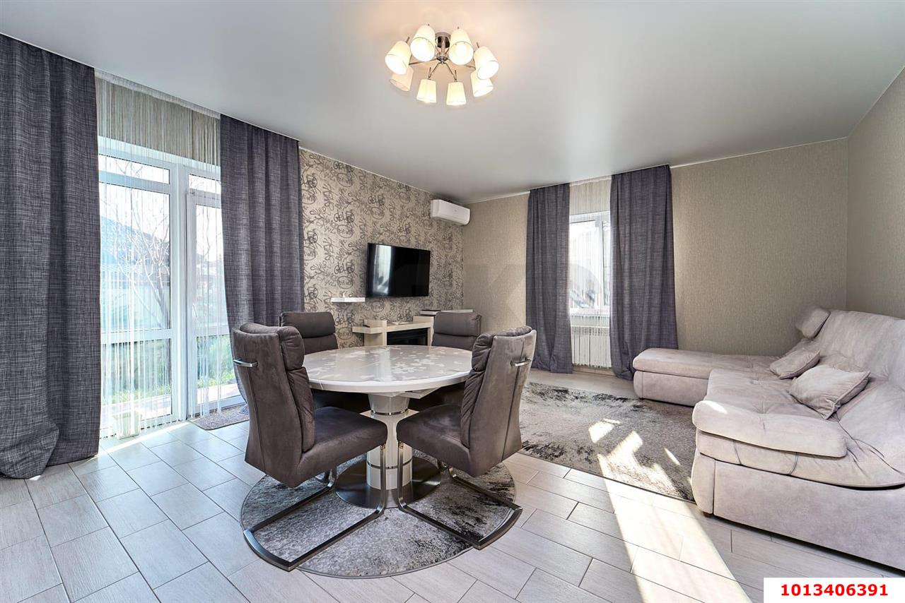 Фото №1: Дом 75 м² + 4.5 сот. - Краснодар, коттеджный  Золотой Город, ул. Боголюбовская, 20