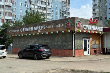 Фото №1: Отдельное здание <span class="whitespace-nowrap">348 м²</span>, <span class="whitespace-nowrap">1/1 эт.</span> - Краснодар, мкр. Юбилейный, б-р Платановый, 6/1