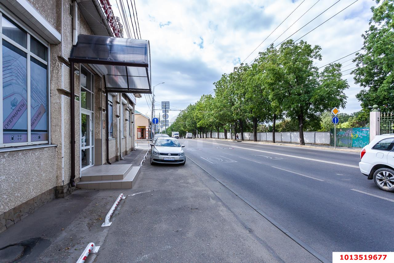 Фото №4: Отдельное здание 220 м² - Краснодар, Сельскохозяйственный Институт, ул. Академика Трубилина, 120