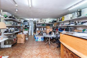 Фото №1: Коммерция 220 м² - Краснодар, мкр. Сельскохозяйственный Институт, ул. Академика Трубилина, 120