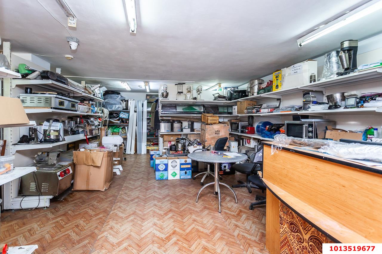 Фото №39: Отдельное здание 220 м² - Краснодар, Сельскохозяйственный Институт, ул. Академика Трубилина, 120
