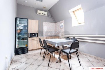 Фото №3: Отдельное здание 220 м² - Краснодар, мкр. Сельскохозяйственный Институт, ул. Академика Трубилина, 120