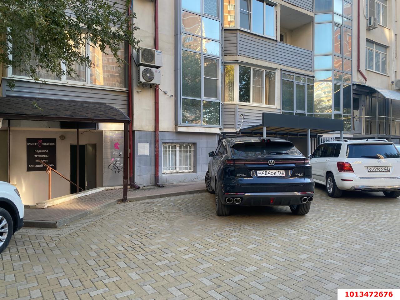 Фото №3: Торговое помещение 57 м² - Краснодар, Солнечный, ул. Архитектора Ишунина, 6