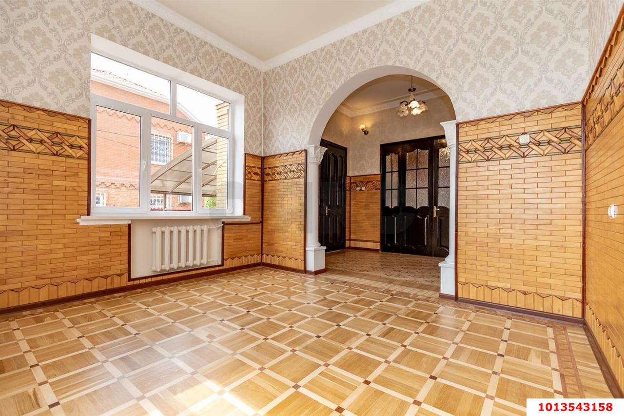 Фото №9: Дом 285 м² + 5 сот. - Краснодар, Западный внутригородской округ, мкр. Сельскохозяйственный Институт, ул. имени Калинина, 49