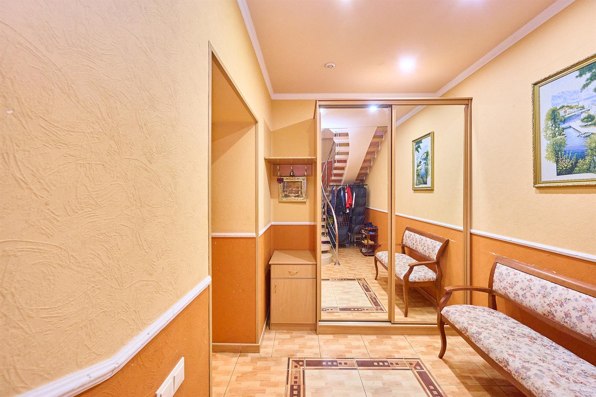 Фото №9: Дом 241 м² + 4.03 сот. - Краснодар, мкр. Западный внутригородской округ, ул. Красных Партизан, 166