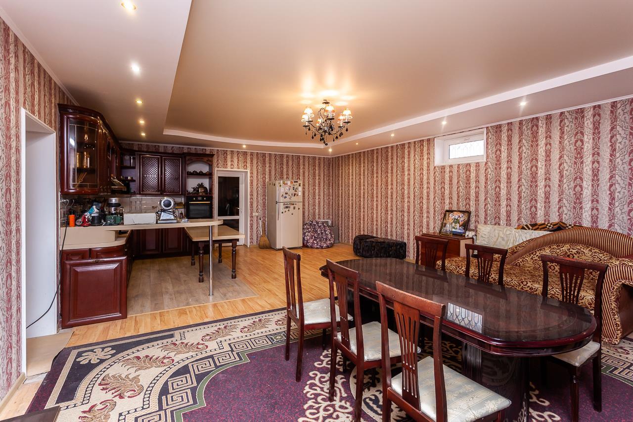 Фото №15: Дом 798 м² + 8.18 сот. - Краснодар, Прикубанский внутригородской округ, Завод Радиоизмерительных Приборов, п. Калинино, ул. Астраханская, 2