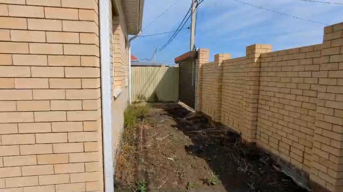 Фото №12: Дом 58 м² + 3 сот. - Южный, п. коттеджный  Южная столица, пр-д Кореновский, 5