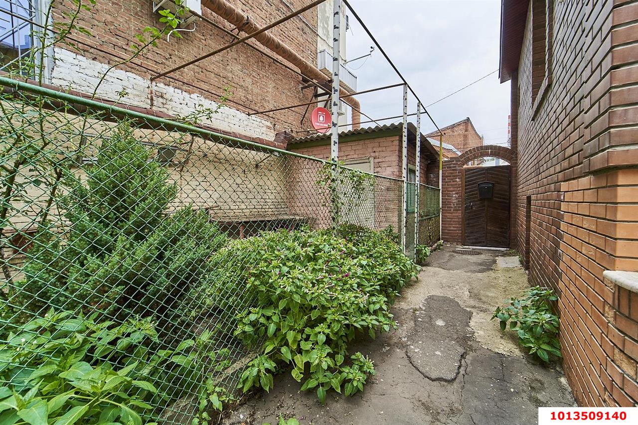 Фото №12: 2-комнатная квартира 33 м² - Краснодар, Центральный внутригородской округ, Западный внутригородской округ, мкр. Центральный, ул. Чапаева, 86