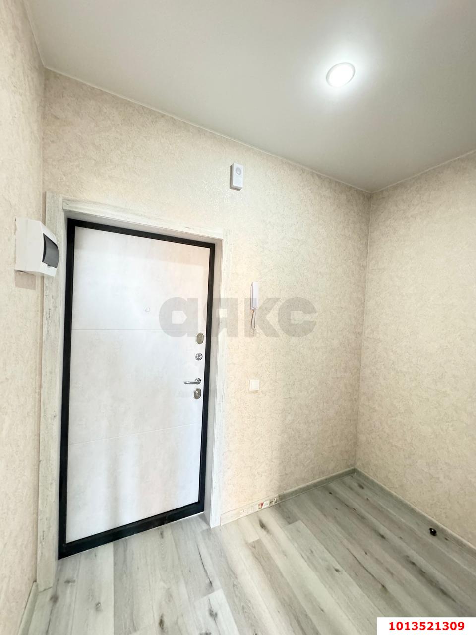 Фото №8: 1-комнатная квартира 37 м² - Краснодар, жилой комплекс Смородина, ул. Владимира Жириновского, 1к4
