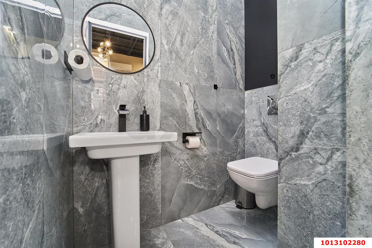 Фото №5: Торговое помещение 88 м² - Краснодар, Юбилейный, б-р Клары Лучко, 8