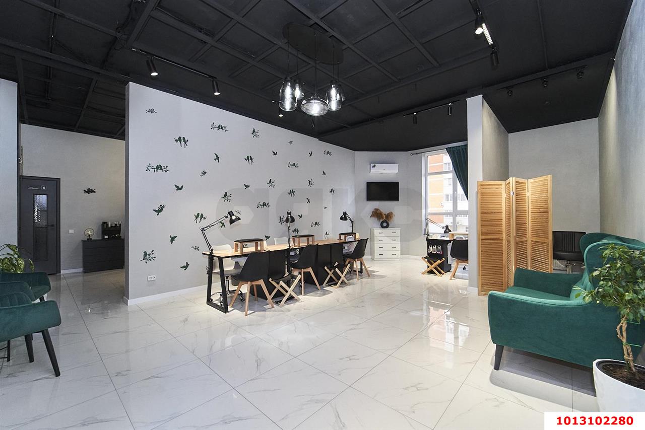 Фото №11: Торговое помещение 88 м² - Краснодар, Юбилейный, б-р Клары Лучко, 8