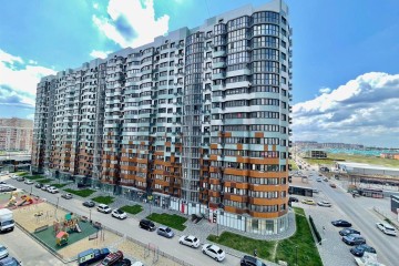 Фото №1: 2-комнатная квартира 61 м² - Краснодар, мкр. жилой комплекс Россинский Парк, ул. Командорская, 15