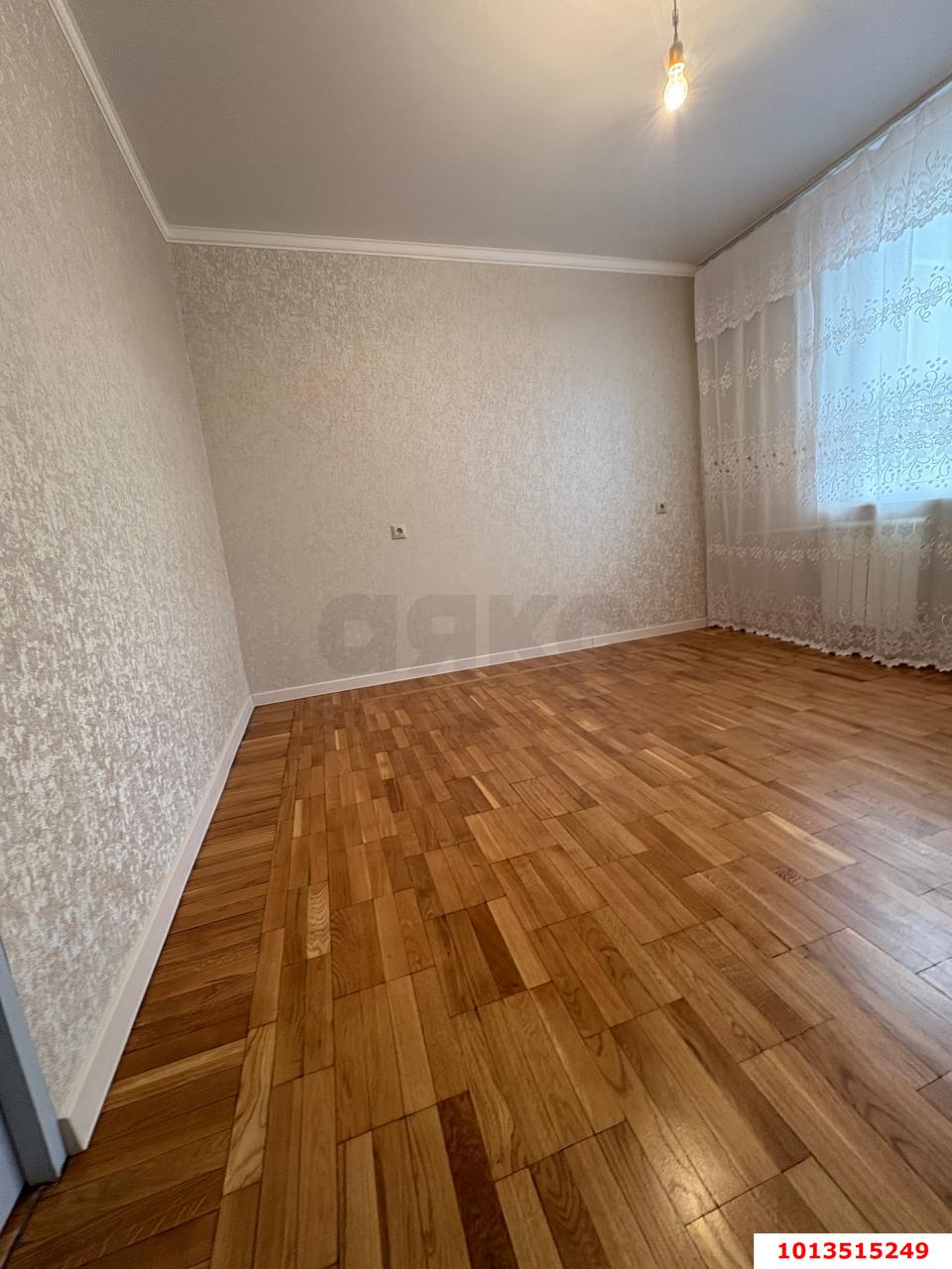Фото №18: 4-комнатная квартира 80 м² - Краснодар, Юбилейный, б-р Платановый, 9