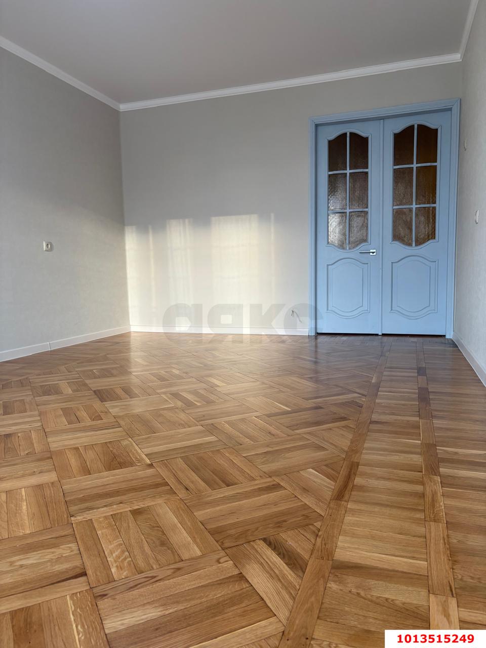 Фото №2: 4-комнатная квартира 80 м² - Краснодар, Юбилейный, б-р Платановый, 9