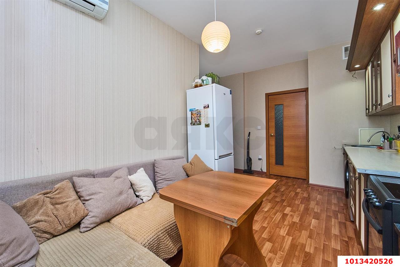 Фото №10: 2-комнатная квартира 70 м² - Краснодар, Хлопчато-бумажный Комбинат, ул. Стасова, 183/2