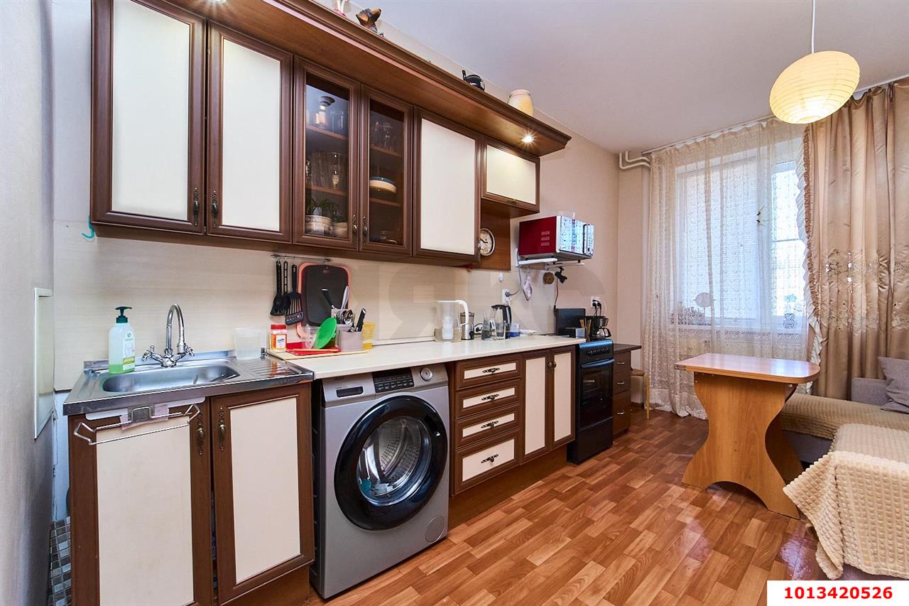 Фото №9: 2-комнатная квартира 70 м² - Краснодар, Хлопчато-бумажный Комбинат, ул. Стасова, 183/2