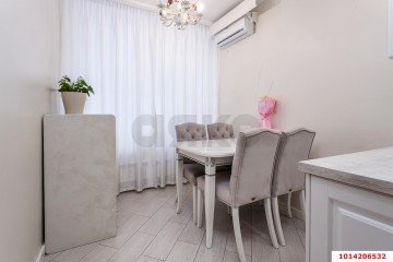 Фото №3: 2-комнатная квартира 70 м² - Краснодар, мкр. жилой комплекс Большая Таманская, ул. Таманская, 153к2