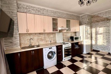 Фото №1: 2-комнатная квартира 65 м² - Краснодар, мкр. Панорама, ул. Восточно-Кругликовская, 22